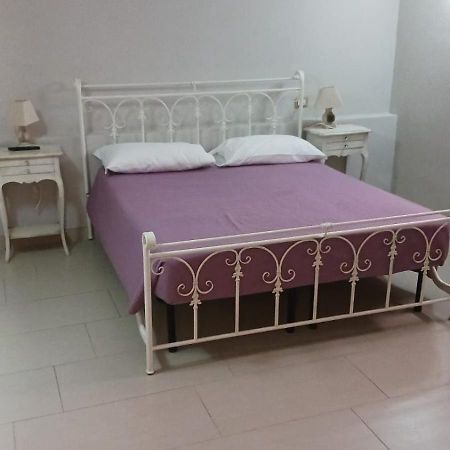 Nonna Ia B&B Parabita Bagian luar foto