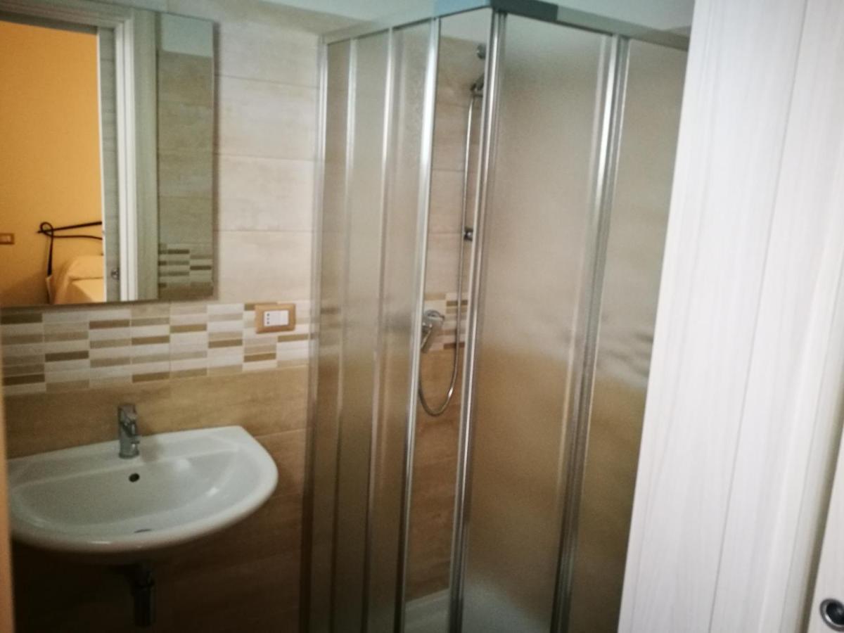 Nonna Ia B&B Parabita Bagian luar foto