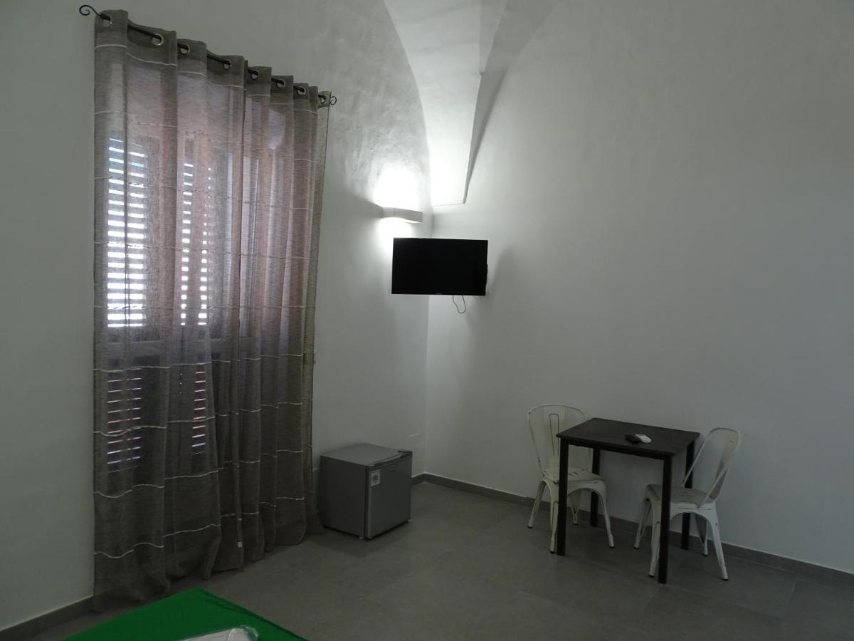 Nonna Ia B&B Parabita Bagian luar foto